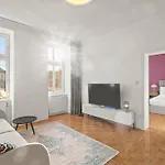 Cozy Living Premium Apartments