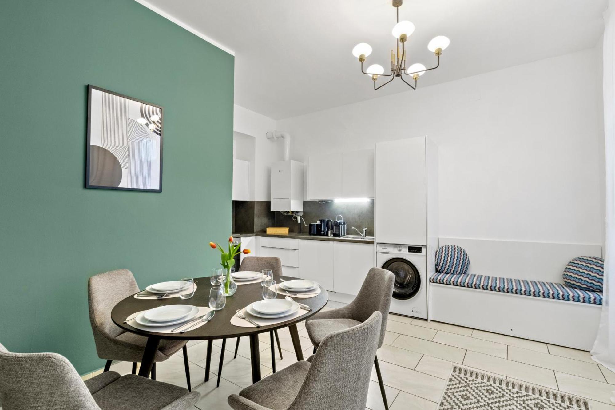 Cozy Living Premium Apartment